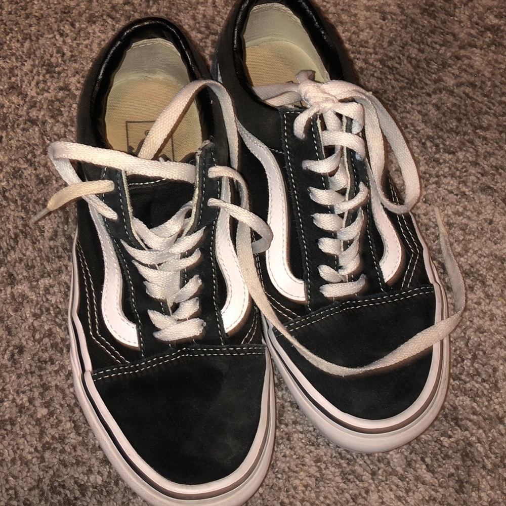 Vans - Picture 2 of 3